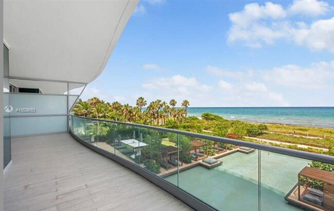 Building Photo - 9243 Collins Ave