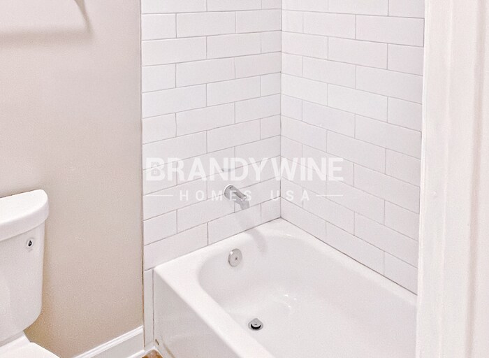 Building Photo - 439 Moby Dick Dr N