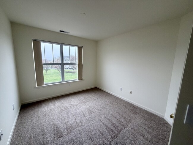 Building Photo - 3203 E Brookmyer Dr