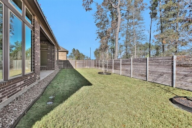 Building Photo - 17339 Camillia Trails