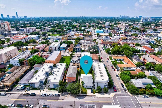 Building Photo - 1572 NW 2nd St