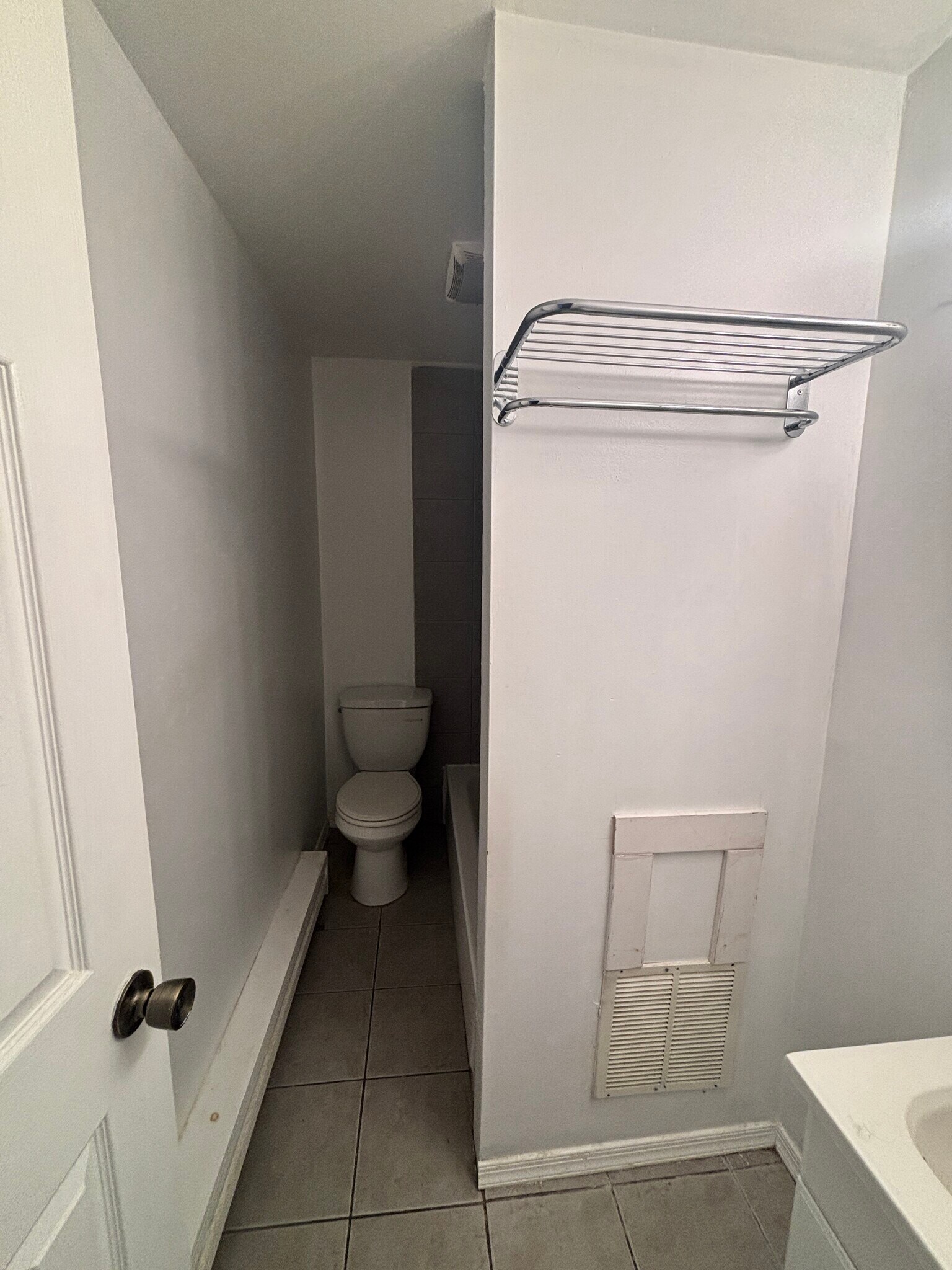 Building Photo - 4837 Parrish St