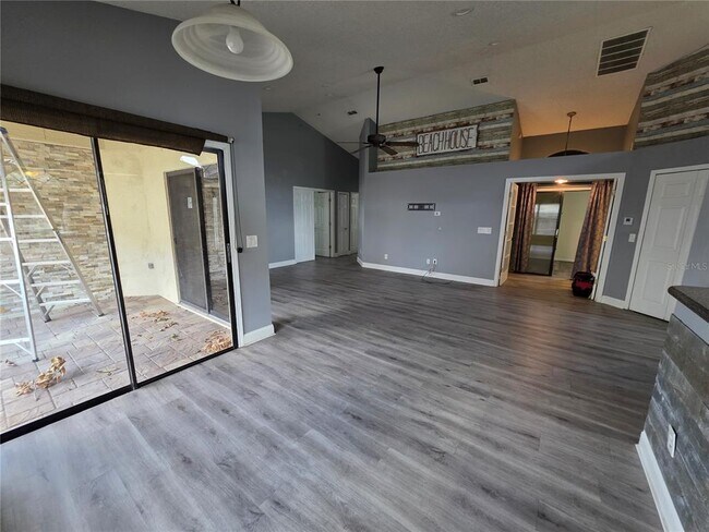 Building Photo - 2371 Piedmont Lakes Blvd