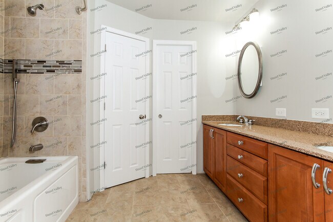 Building Photo - 413 Huntley Ct
