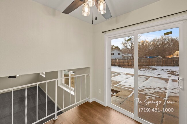 Building Photo - CHARMING 4BD on QUIET EASTBOROUGH CUL-DE-SAC- Security Deposit Waiver Available