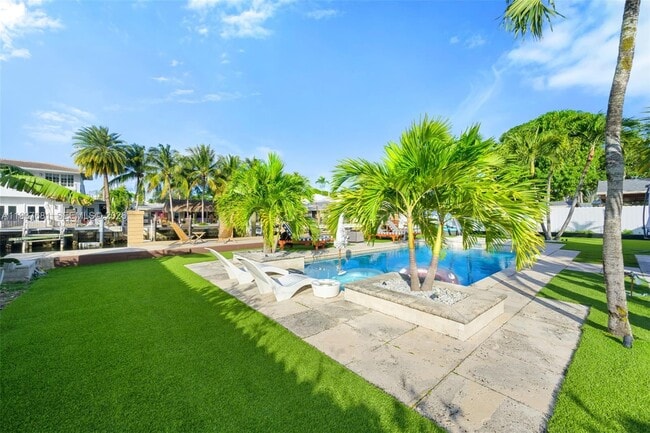 Building Photo - 1935 Keystone Blvd