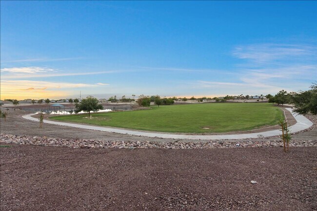 Building Photo - Spectacular Updates, 3 Bedroom 2 Bath