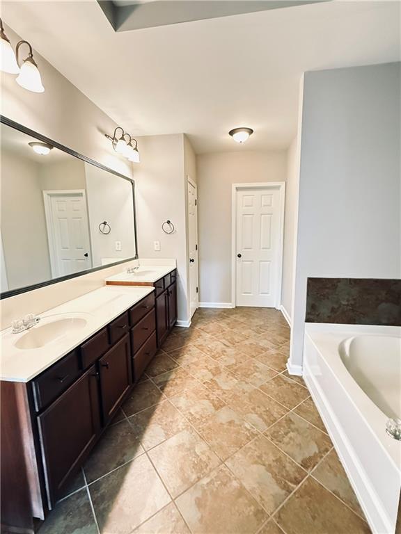 Building Photo - 3827 Manor View