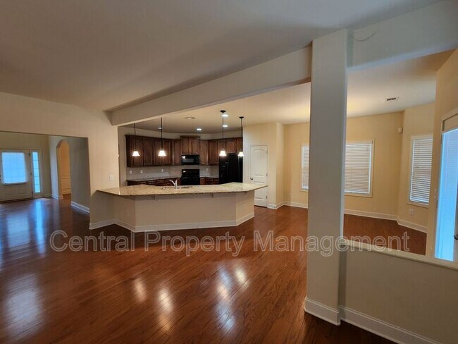 Building Photo - 265 Meadow Blossom Way
