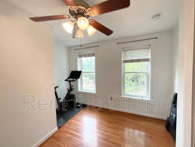 Building Photo - 1525 Constitution Ave NE
