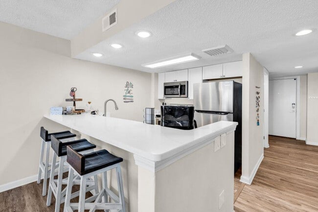 Building Photo - 344 Stone Throw Dr