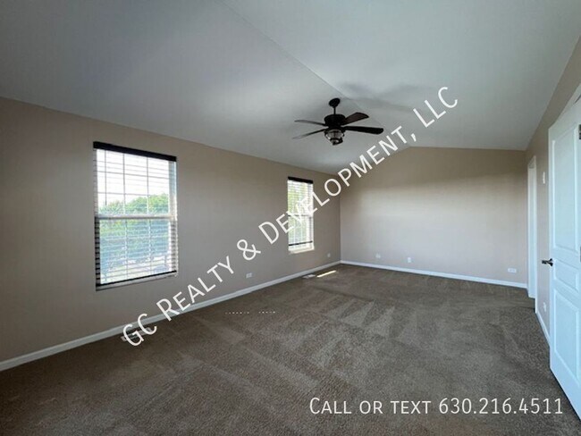 Building Photo - 1513 Bristol Ln