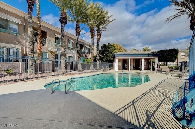 Building Photo - 1450 San Juan Hills Dr