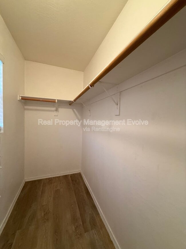 Building Photo - 125 S 56th St