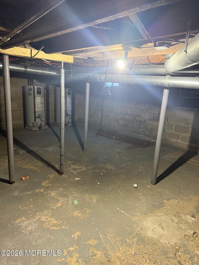 Building Photo - 1327 10th Ave