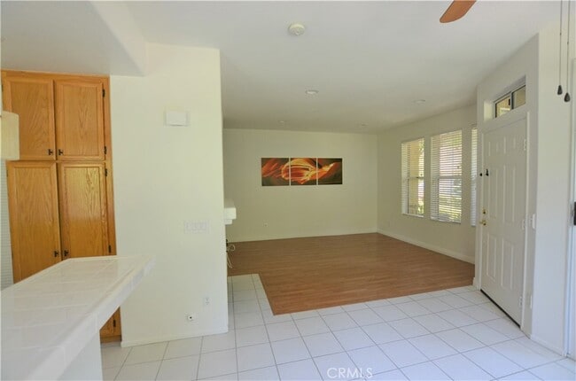 Building Photo - 79 Waxwing Ln