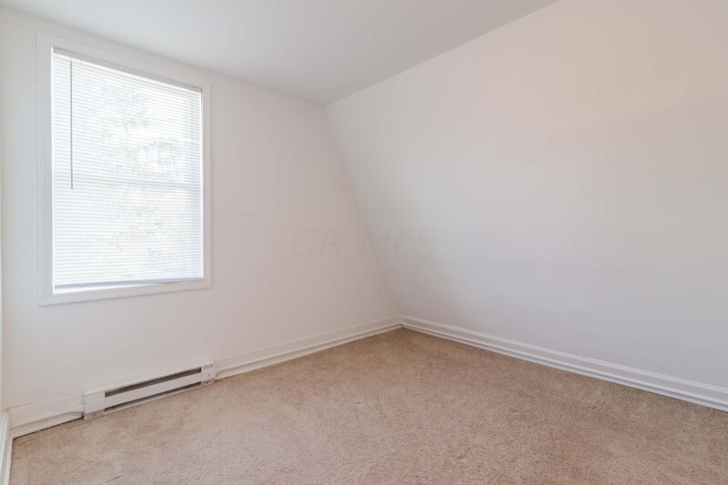 Building Photo - 319 Brehl Ave