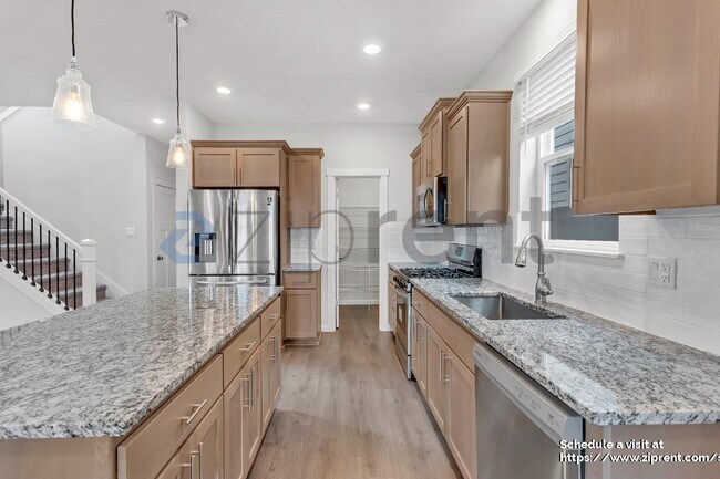 Building Photo - 31474 NW Turel Dr