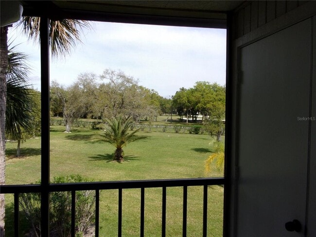 Building Photo - 132 E Cypress Ct
