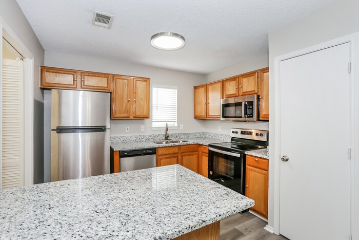 Building Photo - 6715 Oregon Trail