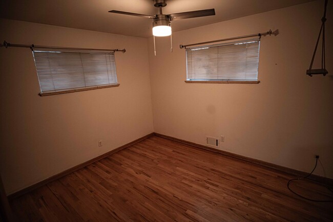 Building Photo - Updated 3 Bed/3 Bath Home for Rent in High...