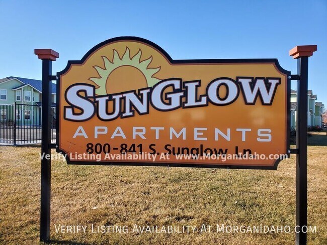 Building Photo - 841 S Sunglow Ln