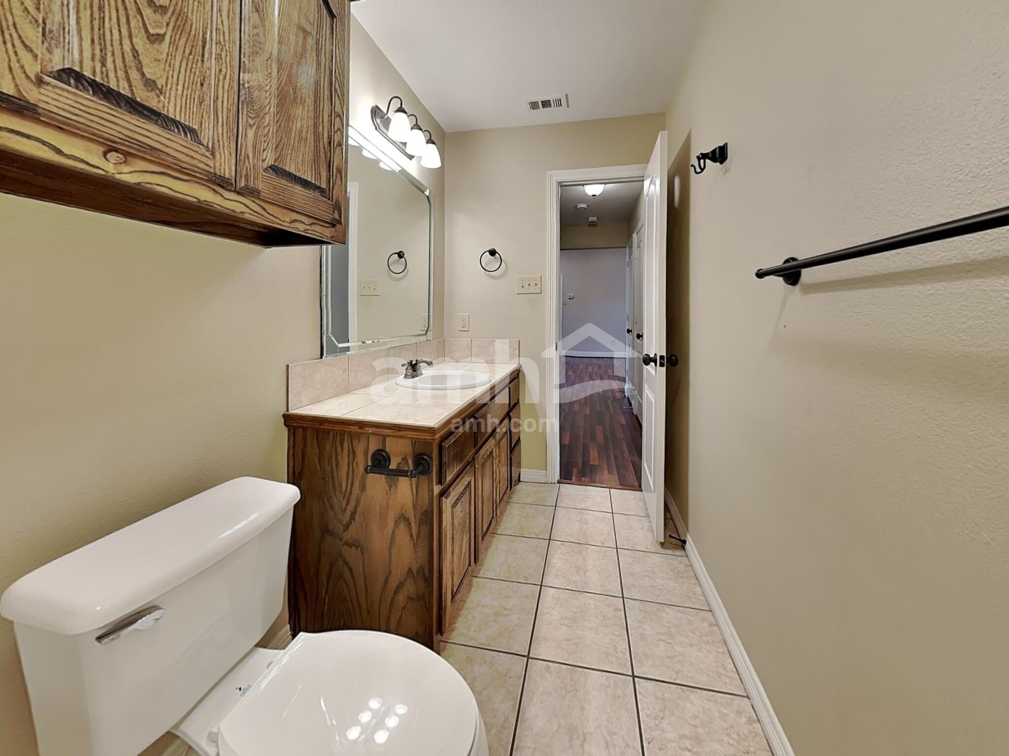 Building Photo - 304 Autumn Trail