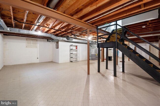 Building Photo - 15321 FALLS