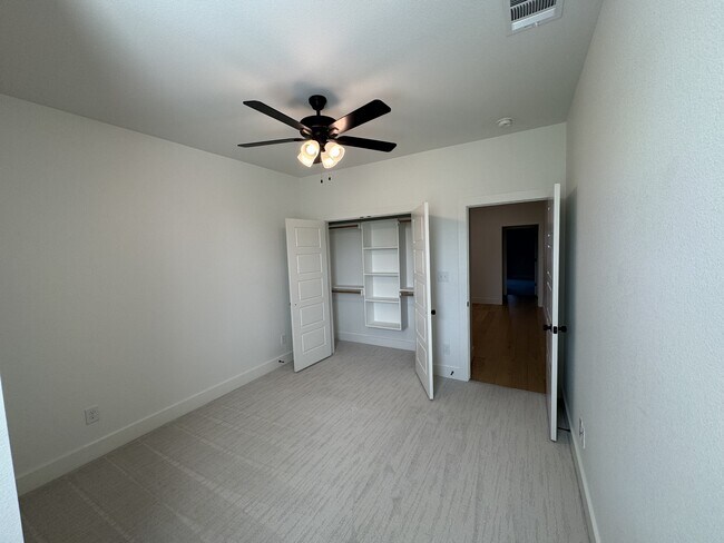 Building Photo - 4453 Cedar Creek Rd