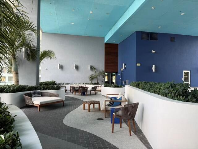 Building Photo - 1300 Brickell Ave