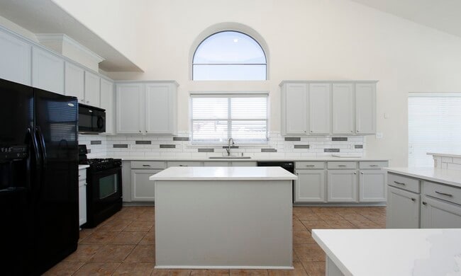 Building Photo - 17935 Gable Oak Ln