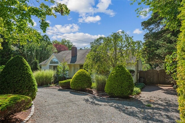 Building Photo - 35 Halsey Rd