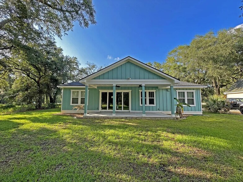 Building Photo - 87570 Roses Bluff Rd