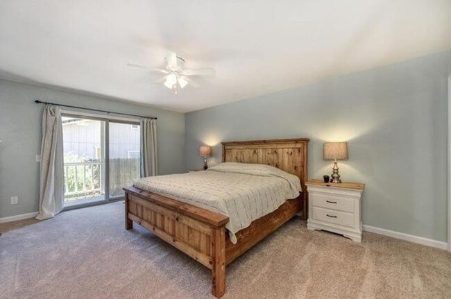 Building Photo - SKYRIDGE HOUSE