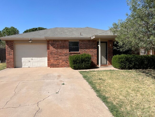 Primary Photo - Cute House