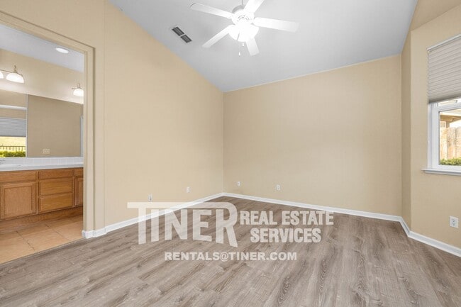 Building Photo - Introducing a charming new home in Folsom