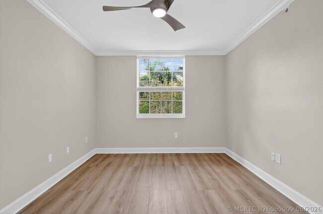 Building Photo - 630 S Sapodilla Ave