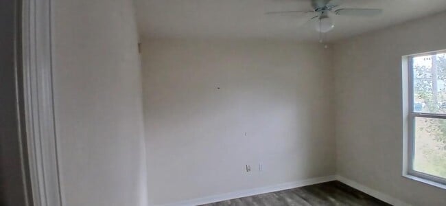 Building Photo - 15 Pecan Run Dr