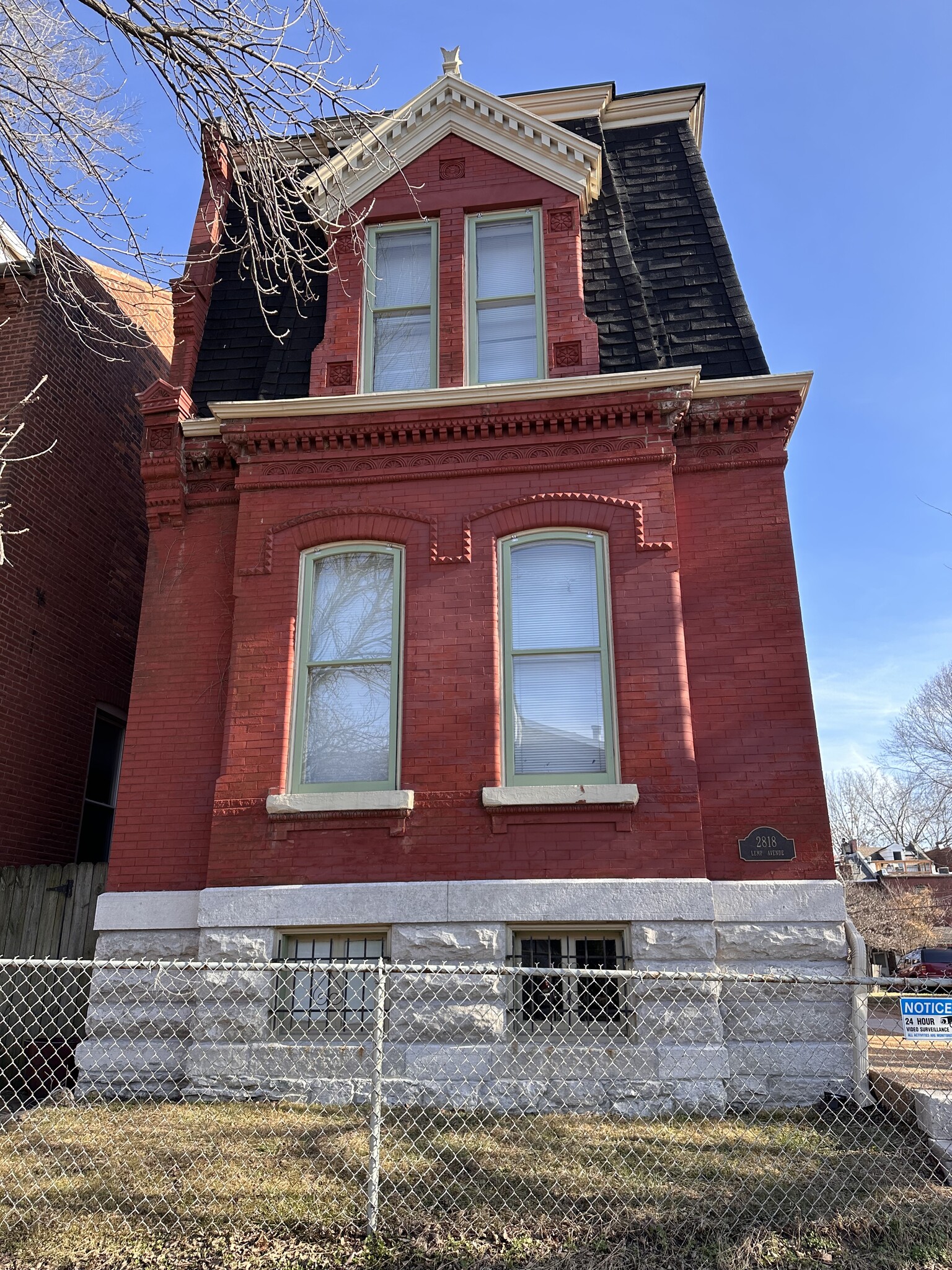 Building Photo - 2818 Lemp Ave