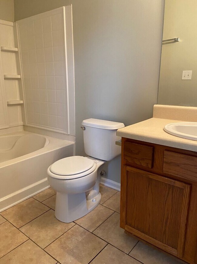 Building Photo - Coming Soon! 3 bedroom/ 2.5 bathroom Townhouse!