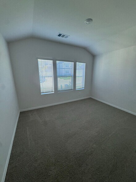 Building Photo - 608 Marigold Hl Wy