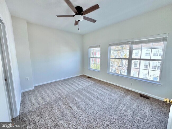 Building Photo - 21842 Jarvis Square