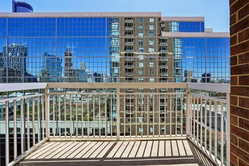 Building Photo - 285 Centennial Olympic Park Dr NW