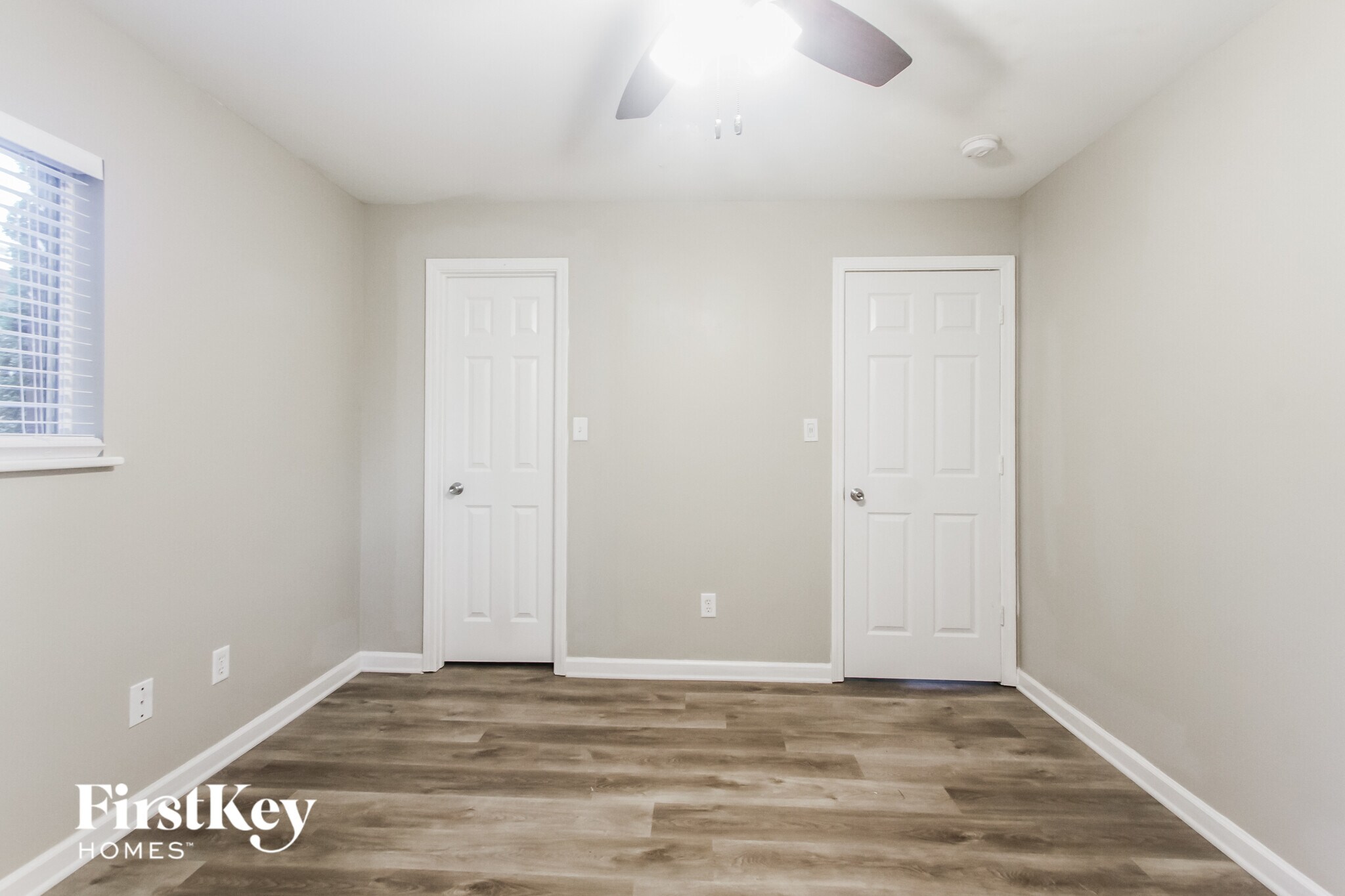 Building Photo - 410 Grovewood Dr
