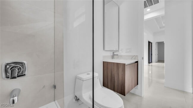 Building Photo - 1717 NW 2nd St