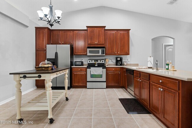 Building Photo - 2650 Kermit Ct