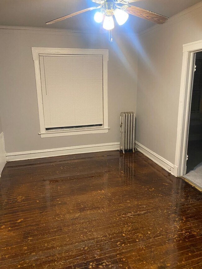 Building Photo - 6720 S Chappel Ave