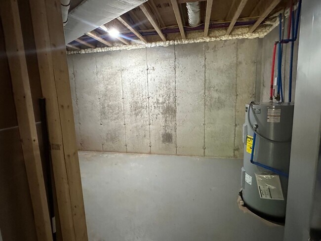 Building Photo - Now LEASING in Summit Pass! Available May 18, 2026!