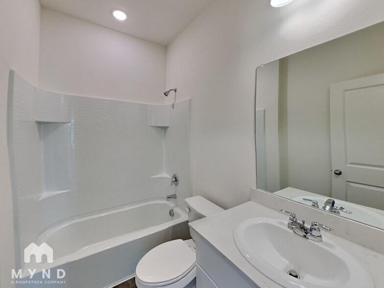 Building Photo - 10325 Bridgetown Ln