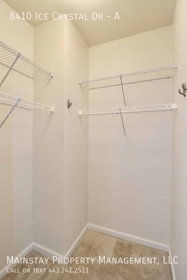 Building Photo - 2 Bedroom Condo in 55+ Legacy at Cherry Tr...